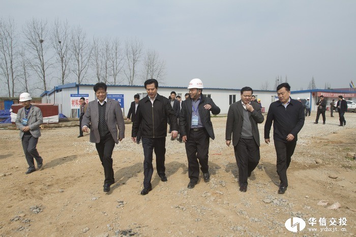省委常委、市委書(shū)記黃楚平調(diào)研白洋港口新區(qū)1.jpg